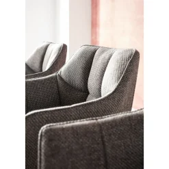 Chaise A. Acc. Thinktank