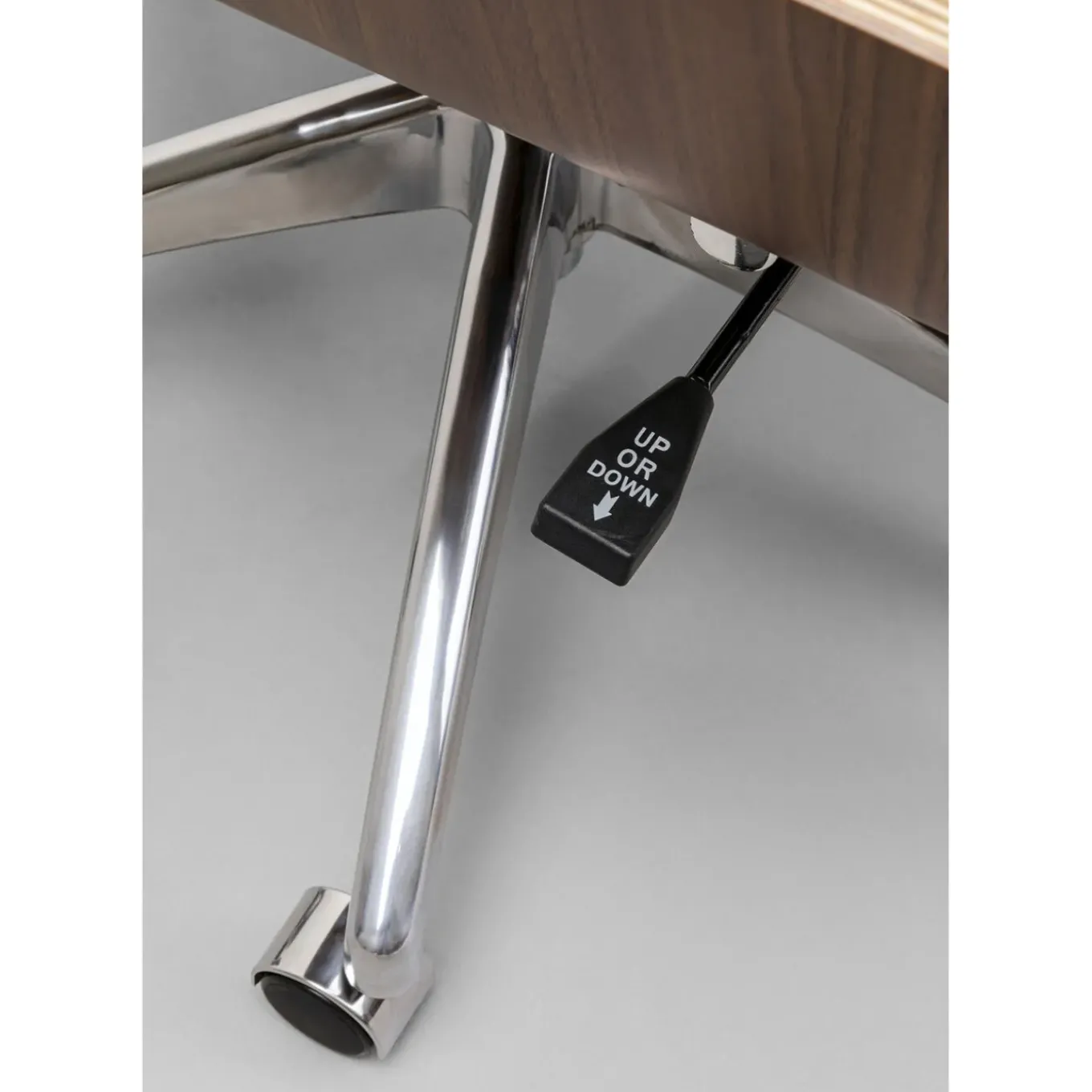 Chaise De Bureau Pivotante High Bossy