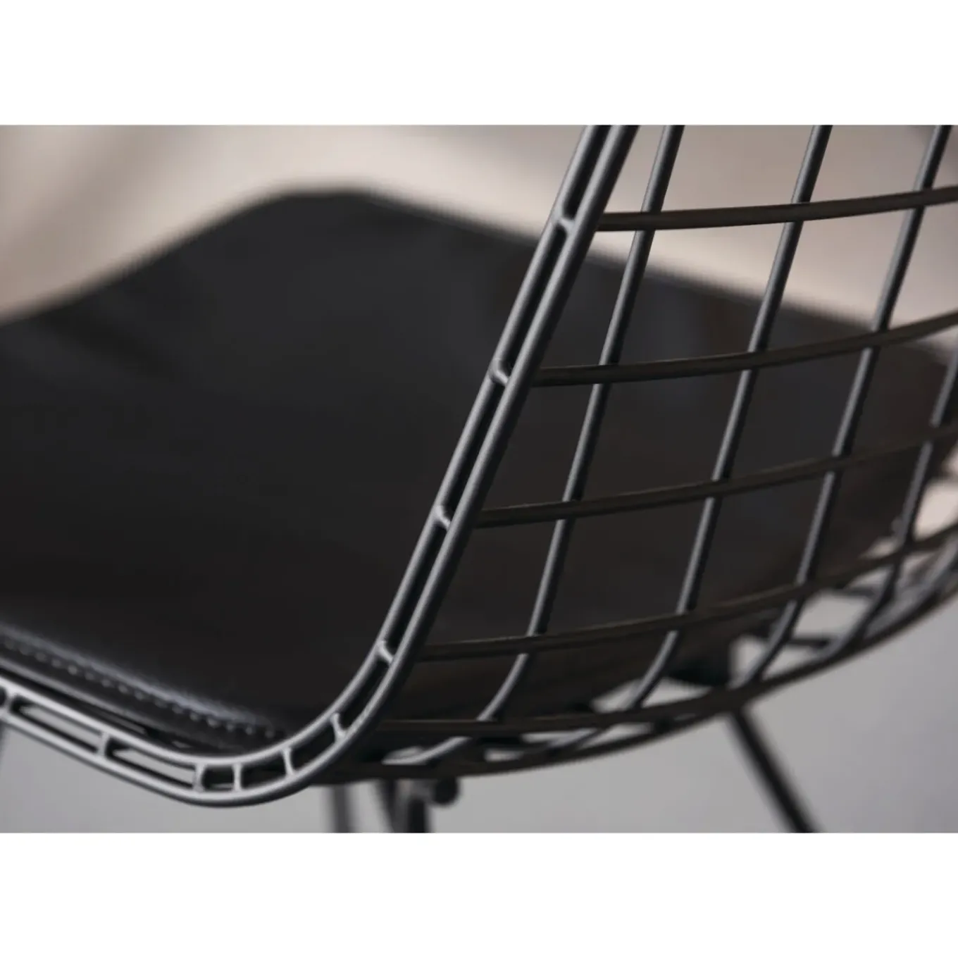 Chaise Grid Noir