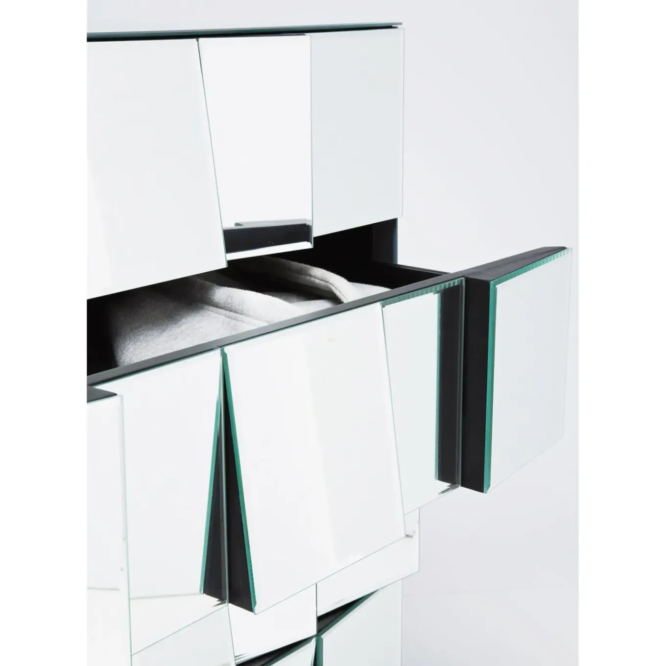 Commode Illusion 4 Tiroirs Gm