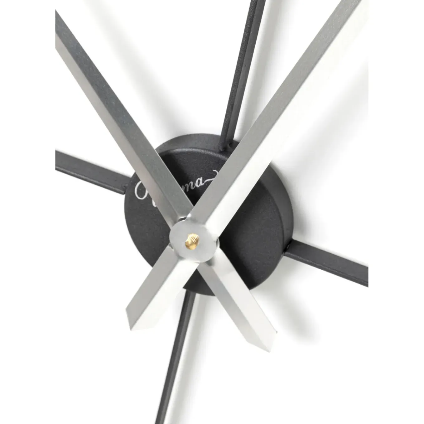 Horloge Murale Nevio Argente O95Cm