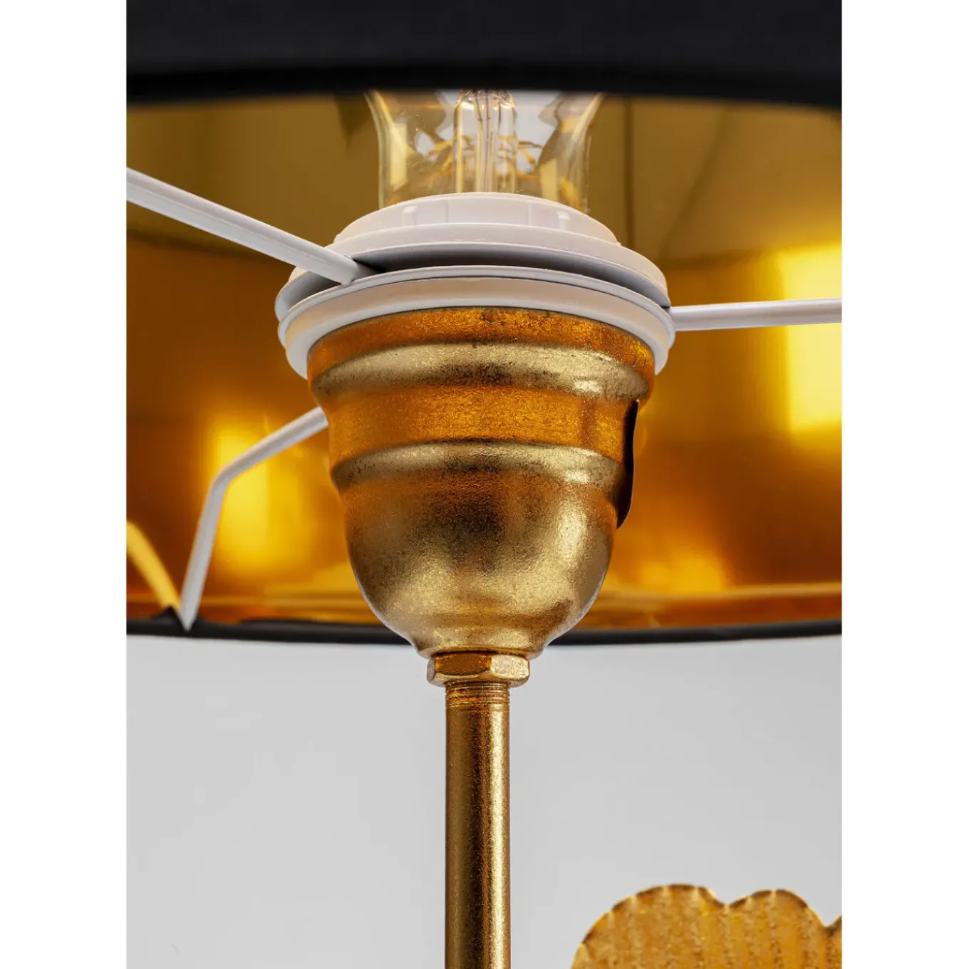 Lampe A Poser Flores Dore 62Cm