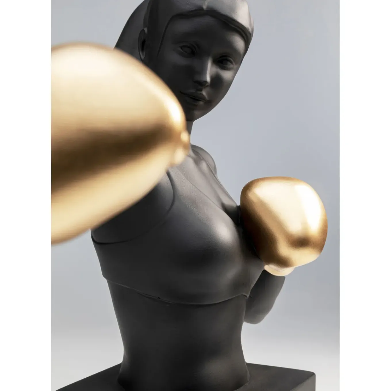 Objet Décoratif Lady Balboa 40Cm