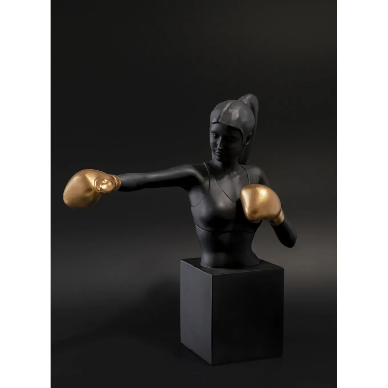 Objet Décoratif Lady Balboa 40Cm