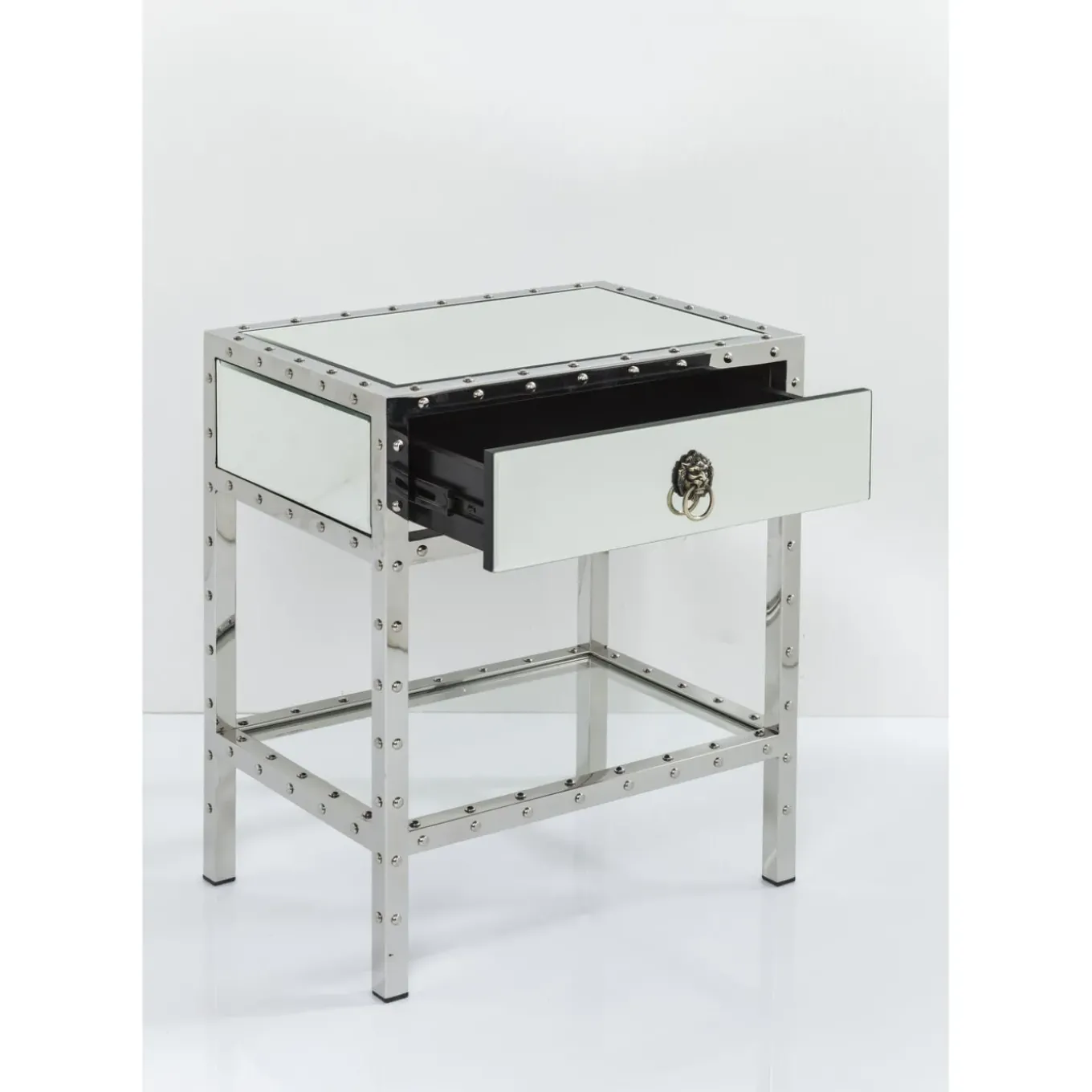 Petite Commode Rivet