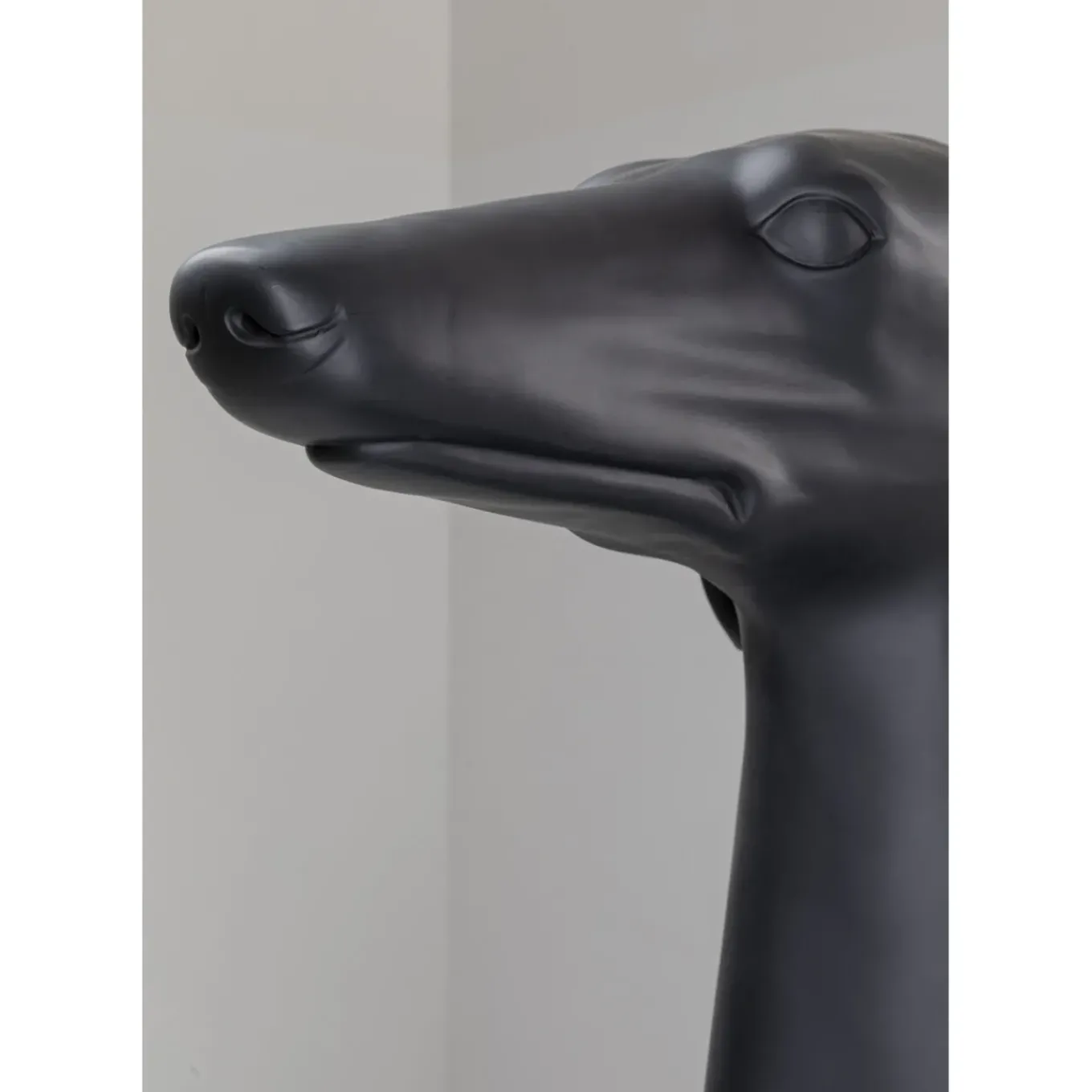 Sculpture Greyhound Oskar Noir 180